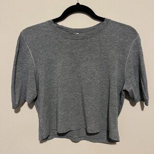 Women's Lululemon T-Shirt Cropped, Size 4, Grey, Used (Fair Condition)